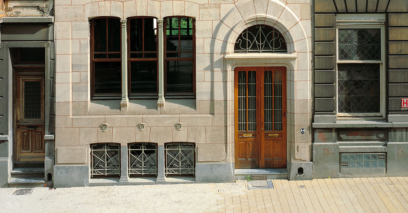 Maison Autrique - Adresse